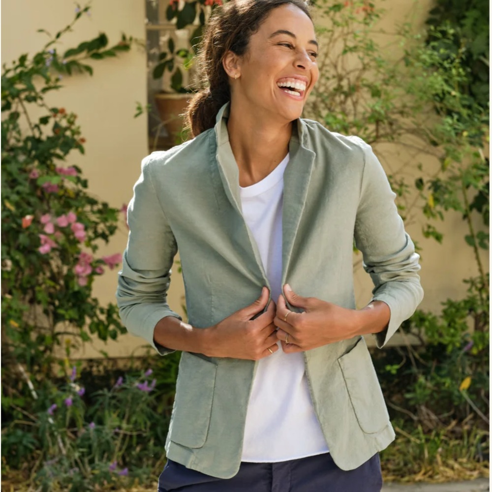 Frank & Eileen Dublin Tailored Blazer